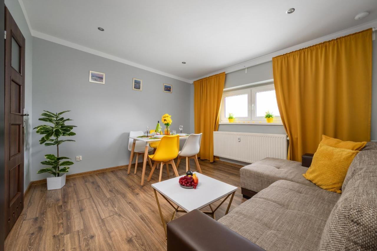 Market Square Corner Apartment Kuznicza By Noclegi Renters Breslavia Exterior foto