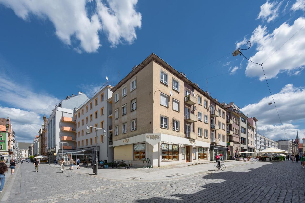 Market Square Corner Apartment Kuznicza By Noclegi Renters Breslavia Exterior foto