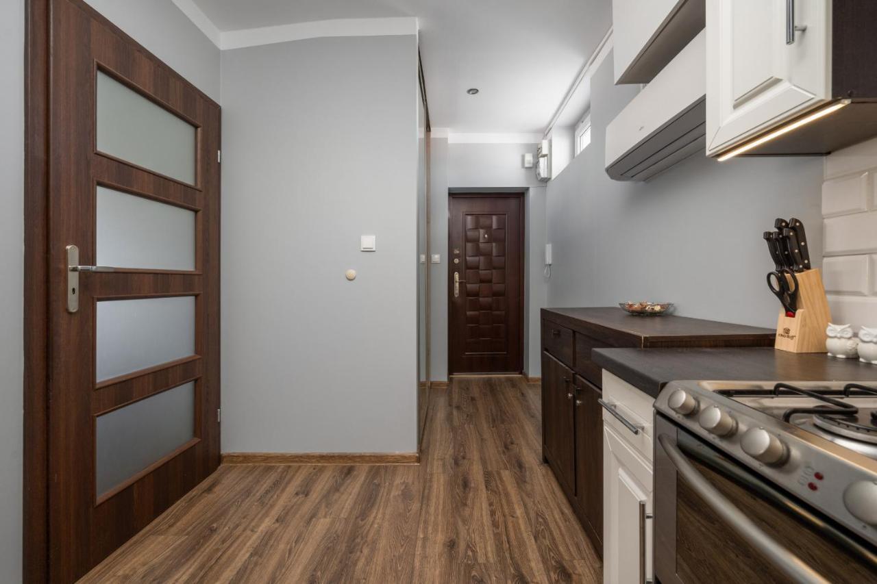 Market Square Corner Apartment Kuznicza By Noclegi Renters Breslavia Exterior foto